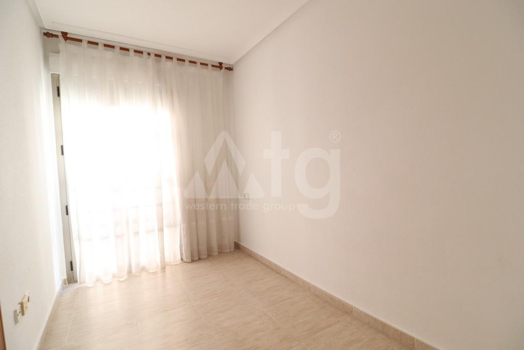 3 bedroom Apartment in Torrevieja - CRR54232 - 9