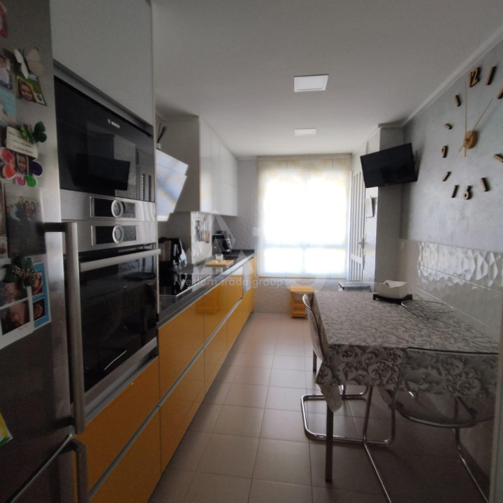 3 bedroom Apartment in Torrevieja - SHL41082 - 9