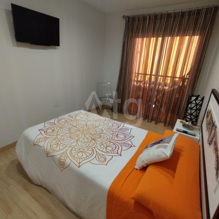 3 bedroom Apartment in Torrevieja - SHL41082 - 17