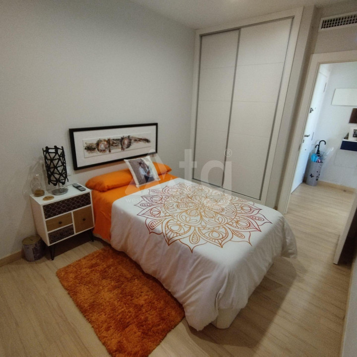 3 bedroom Apartment in Torrevieja - SHL41082 - 16