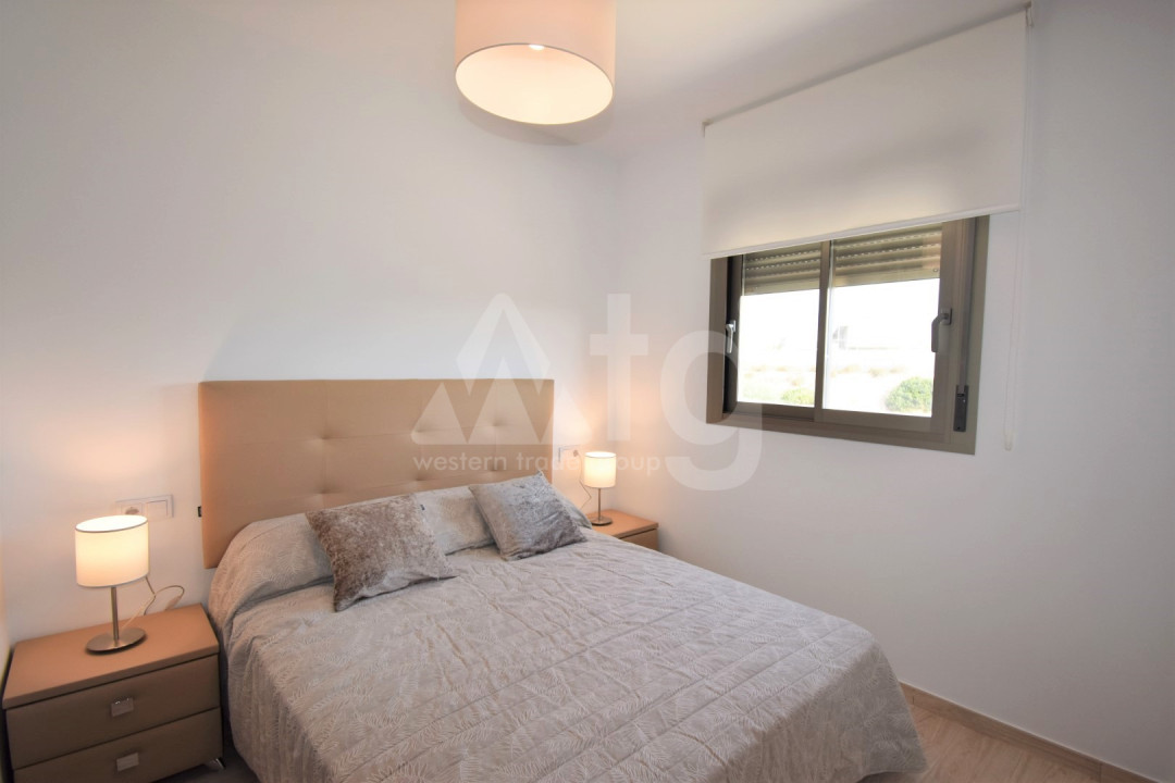 3 bedroom Penthouse in Villamartin - VD26012 - 12