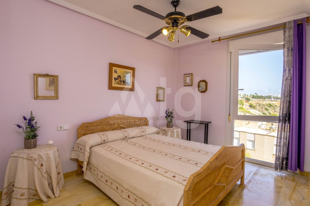 3 bedroom Duplex in Orihuela Costa - URE38798 - 12