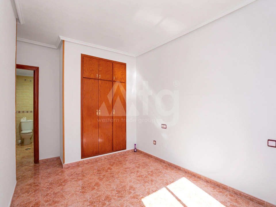 3 bedroom Penthouse in Torrevieja - GVS49506 - 9