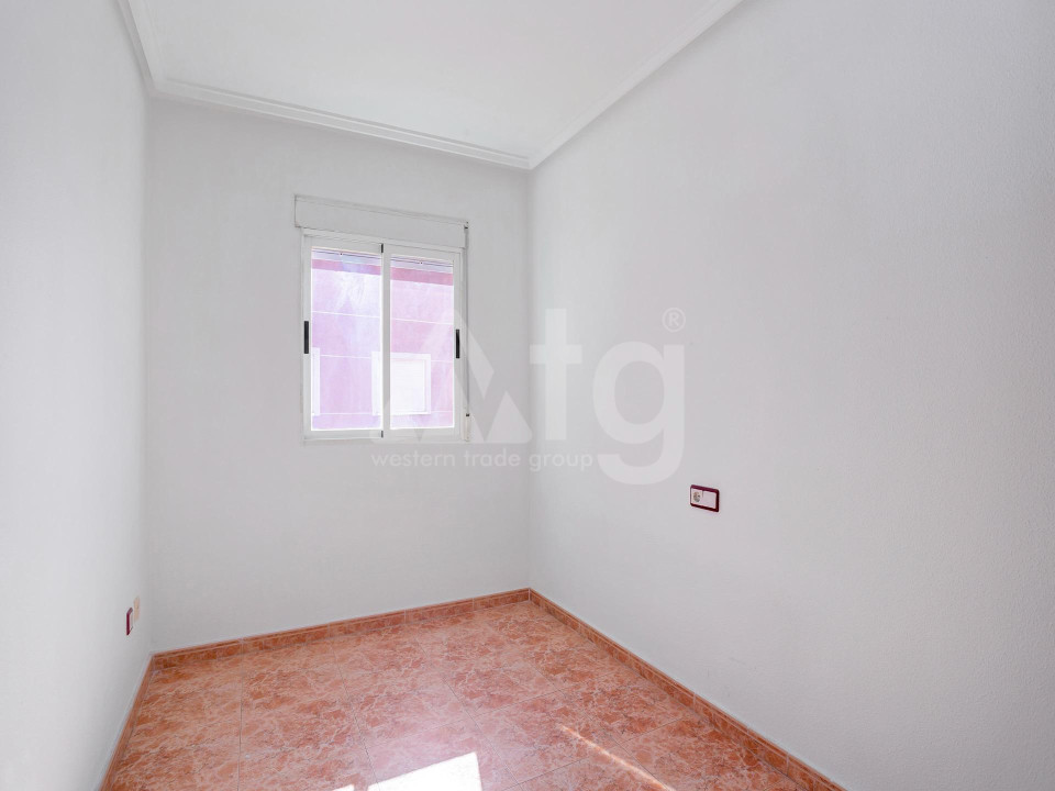 3 bedroom Penthouse in Torrevieja - GVS49506 - 11