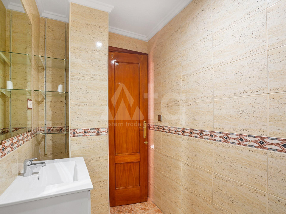3 bedroom Penthouse in Torrevieja - GVS49506 - 17