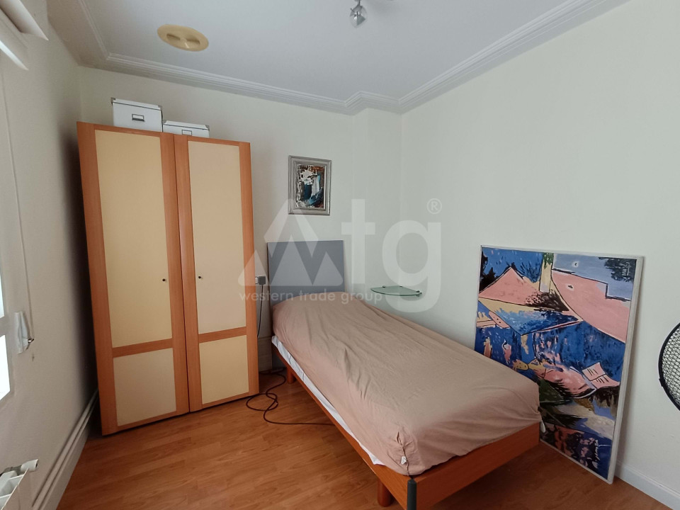 3 bedroom Penthouse in Torrevieja - RST53057 - 15