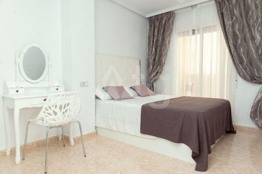 3 bedroom Penthouse in Torrevieja - SHL45117 - 11