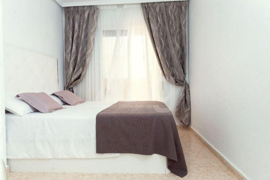 3 bedroom Penthouse in Torrevieja - SHL45117 - 10