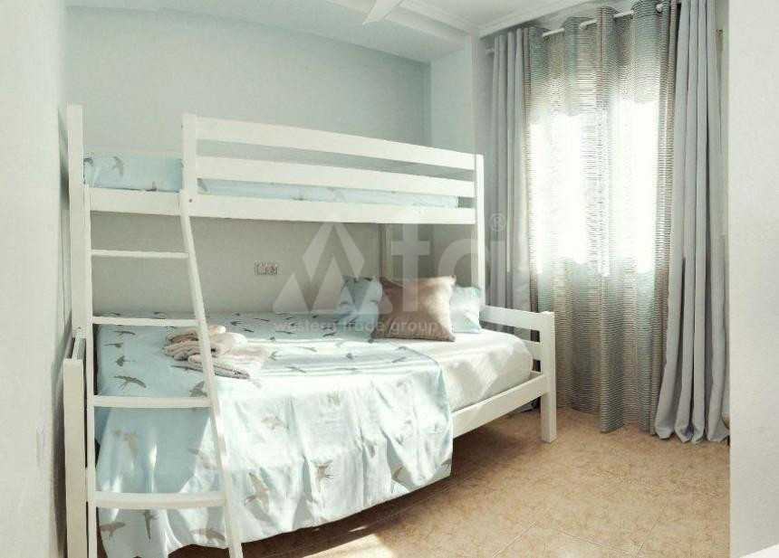 3 bedroom Penthouse in Torrevieja - SHL45117 - 15