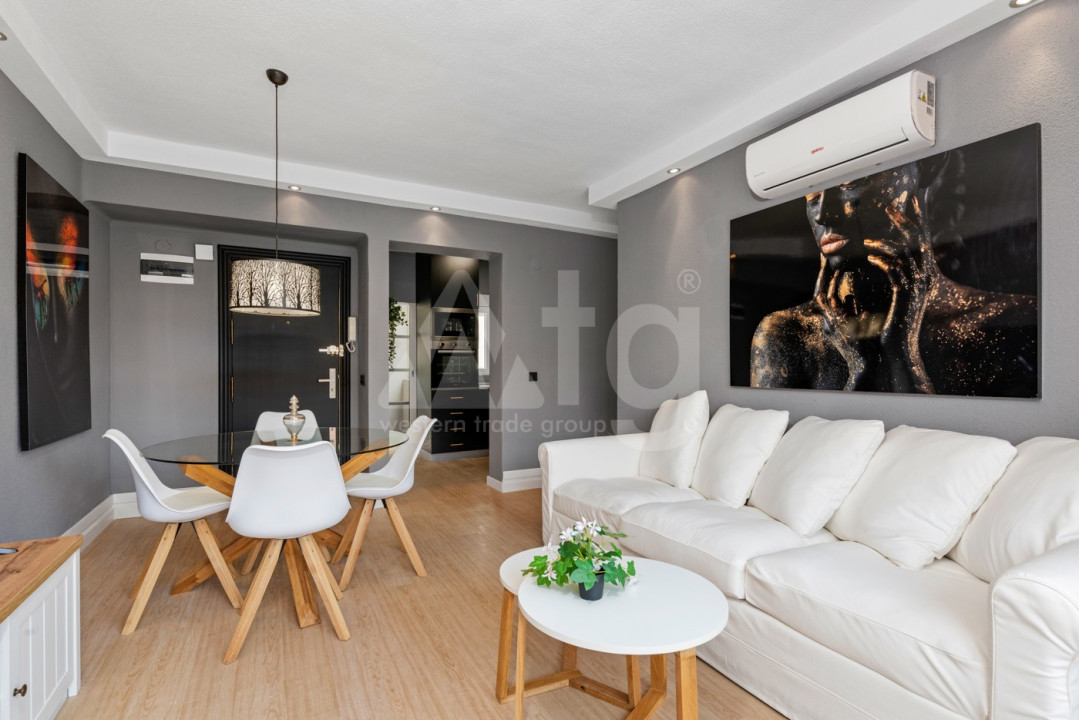 3 bedroom Penthouse in Torrevieja - VRC52809 - 3