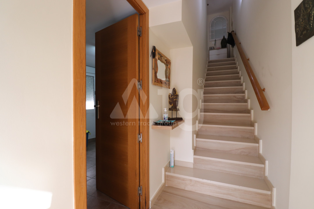 3 bedroom Townhouse in Baix Segura - VRE29880 - 16