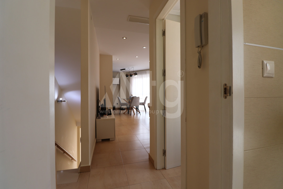 3 bedroom Townhouse in Baix Segura - VRE29880 - 17