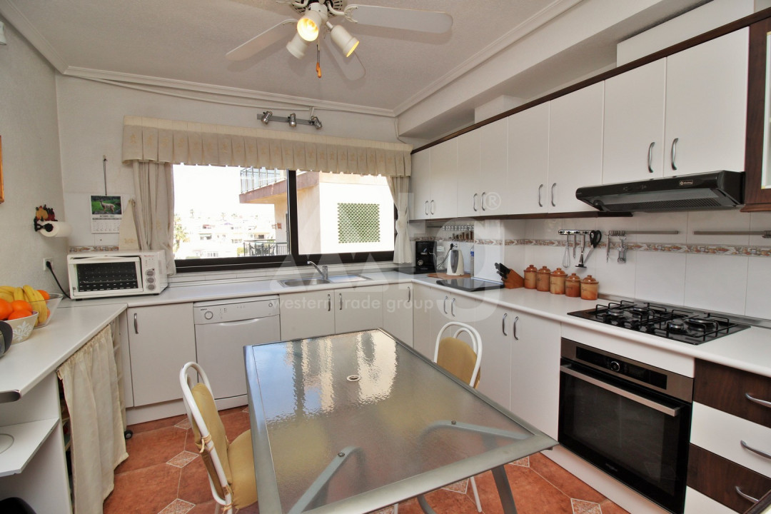 3 bedroom Townhouse in Playa Flamenca - VC52642 - 11