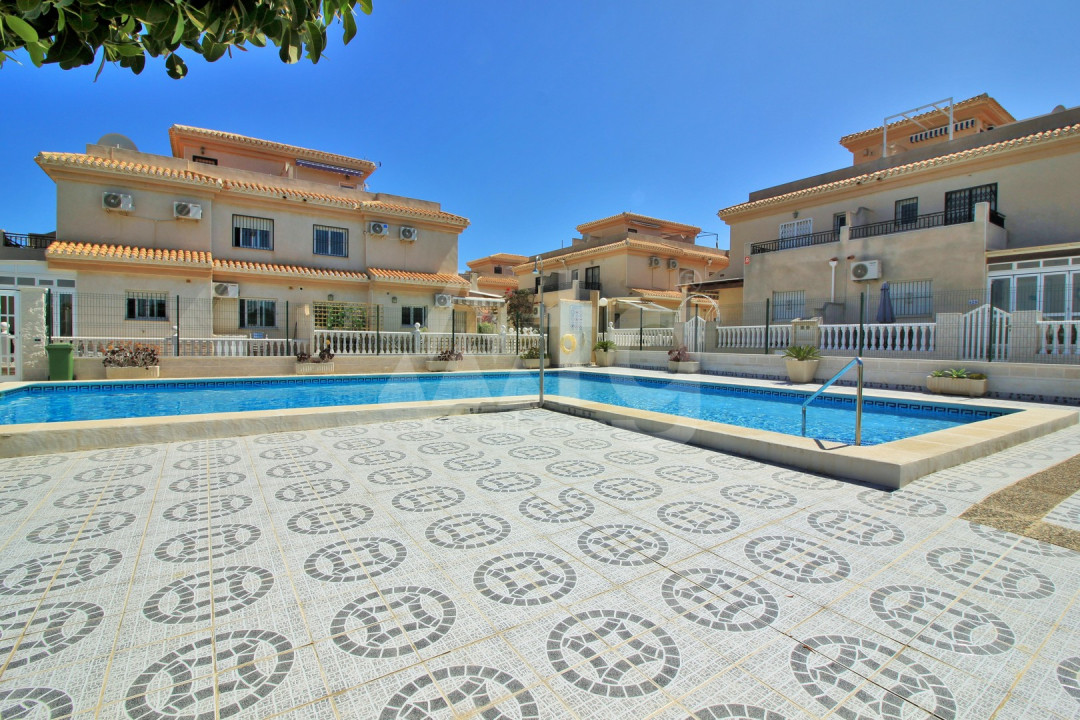 3 bedroom Townhouse in Playa Flamenca - VC52642 - 2