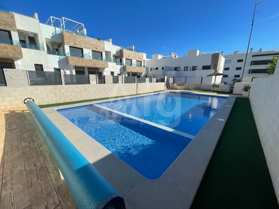 3 bedroom Townhouse in Villamartin - VRE56139 - 2