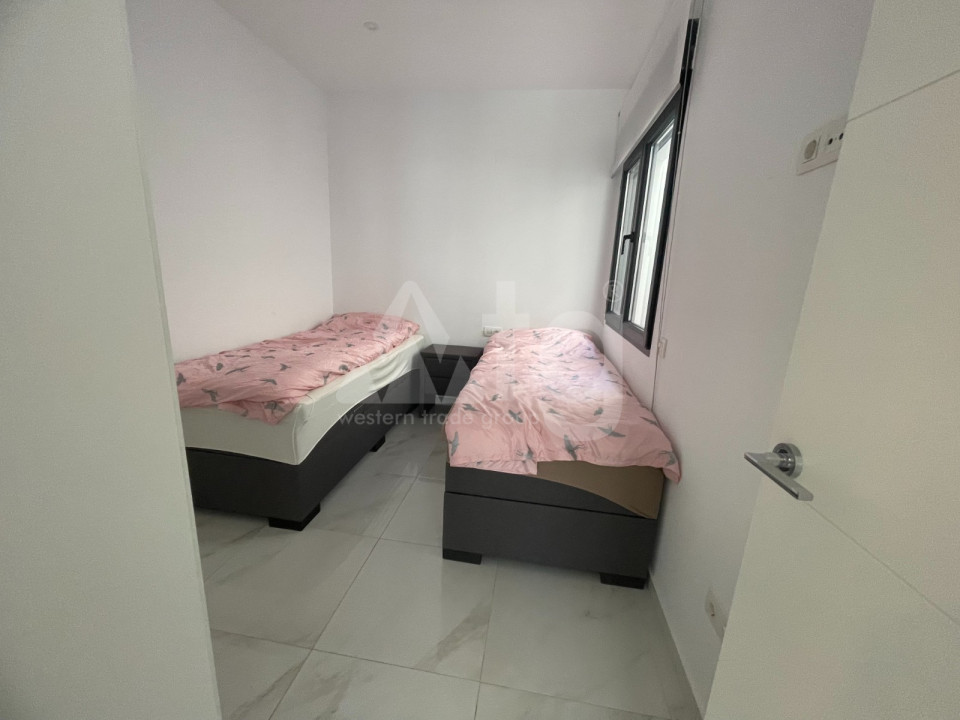 3 bedroom Townhouse in Villamartin - VRE56139 - 14
