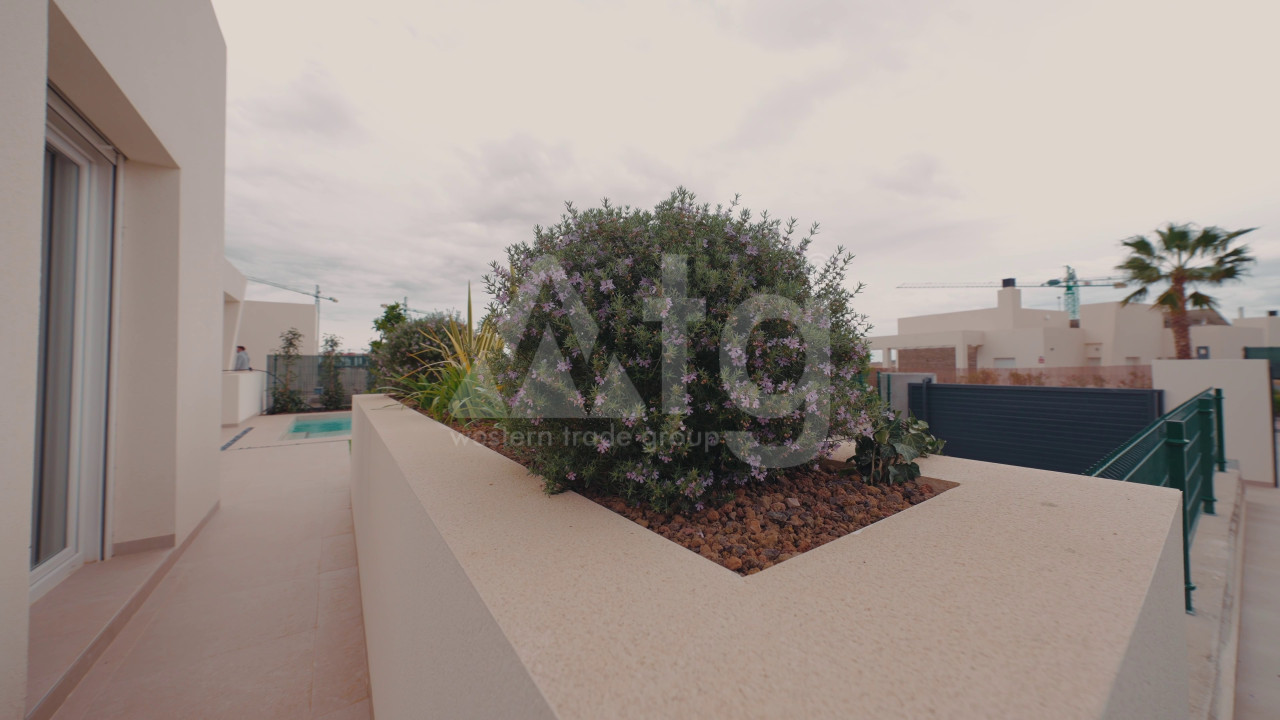 3 bedroom Villa in Algorfa - TRI41708 - 9