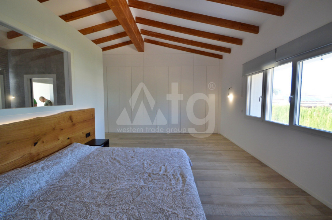 3 bedroom Villa in Denia - DHJ57716 - 9