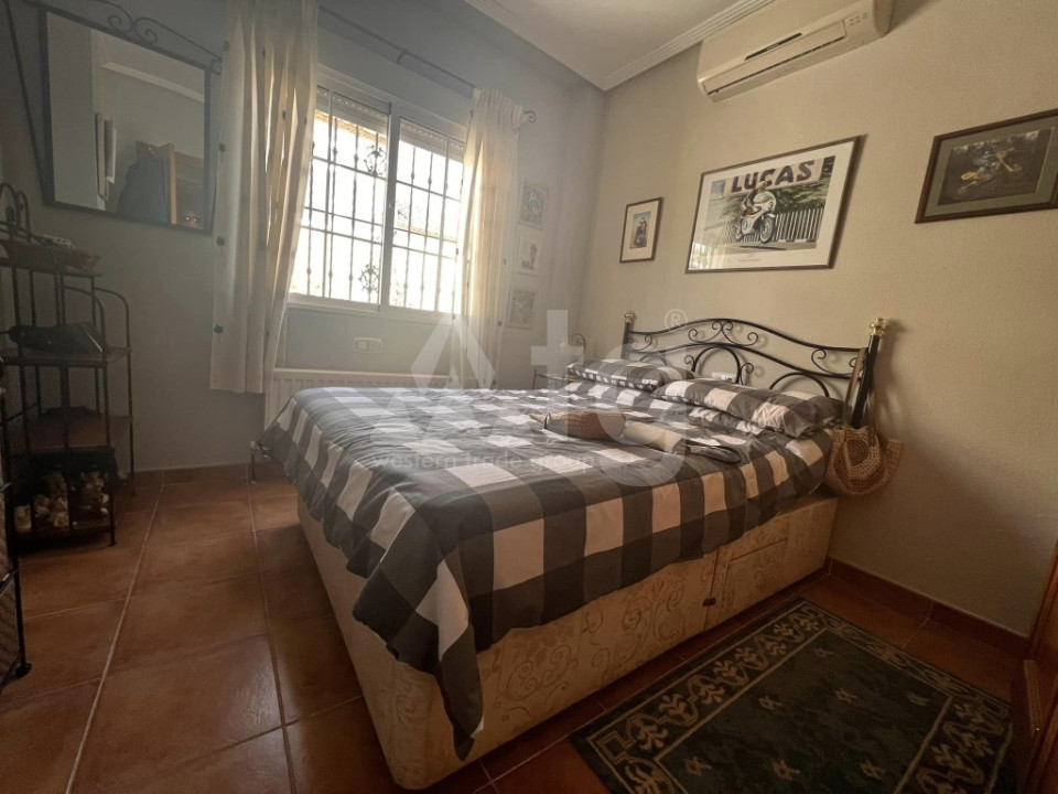 3 bedroom Villa in Jacarilla - MRQ59099 - 9