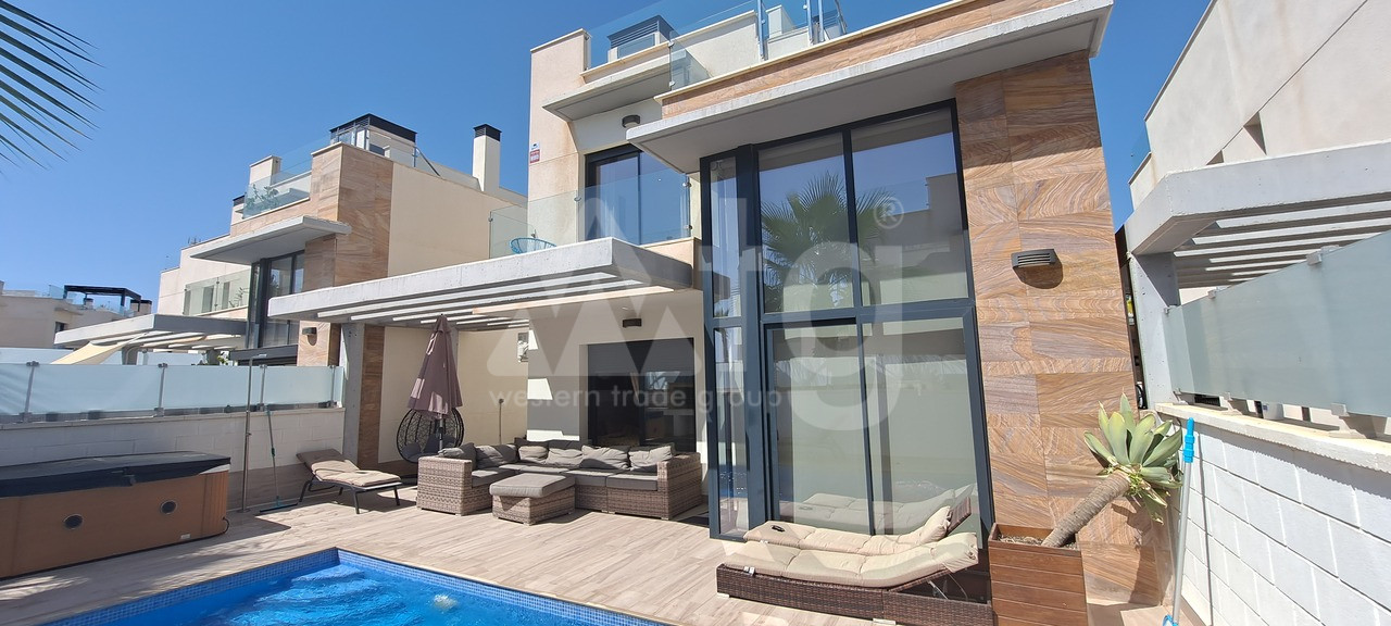 3 bedroom Villa in Lomas de Cabo Roig - SLS60823 - 1