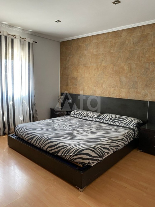 3 bedroom Villa in Los Balcones - MRQ55445 - 13