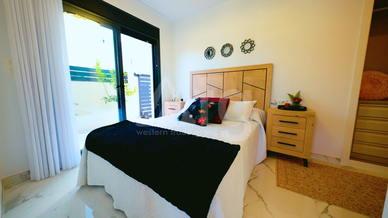3 bedroom Villa in Los Montesinos - SLR21577 - 13