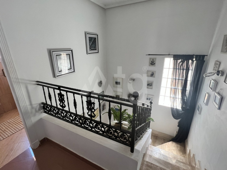 3 bedroom Villa in La Zenia - SHL32796 - 4