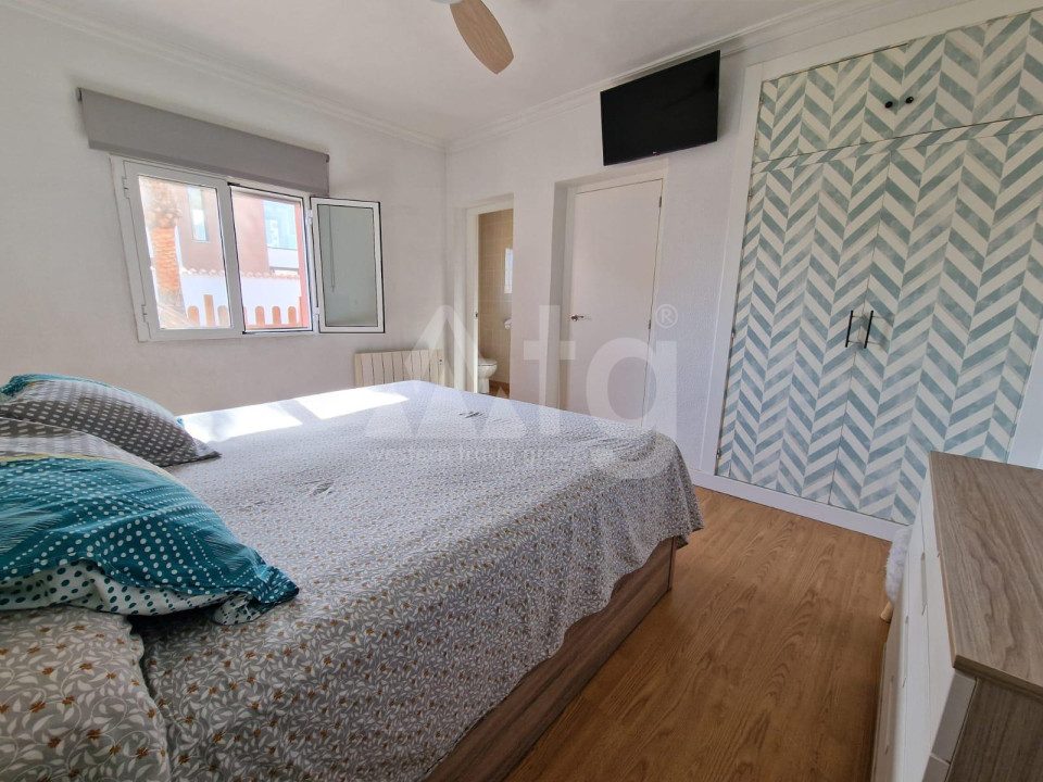 3 bedroom Villa in Torrevieja - HRE58347 - 14
