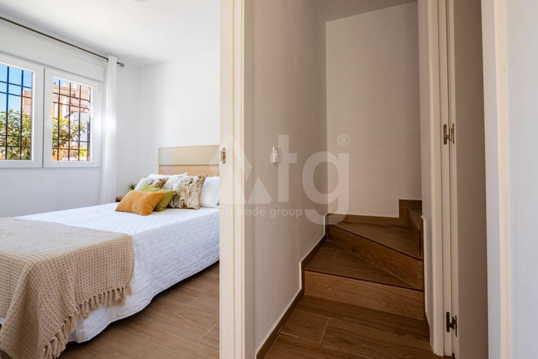 3 bedroom Villa in Torrevieja - SHL58581 - 12