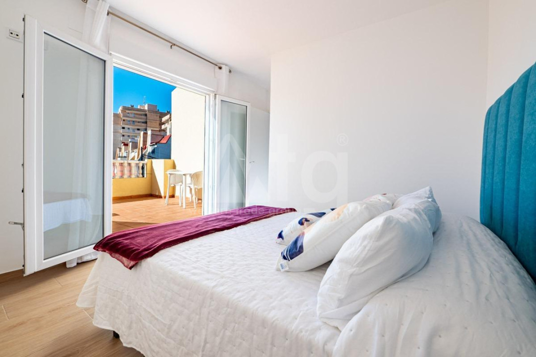 3 bedroom Villa in Torrevieja - SHL58581 - 14