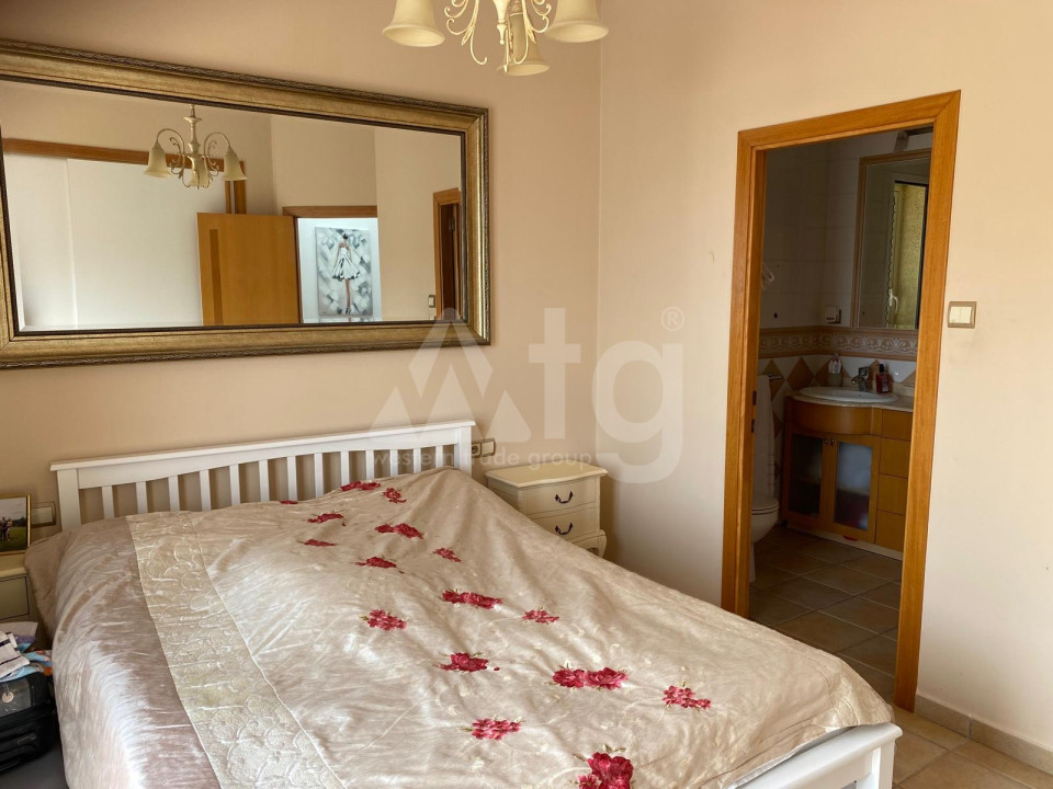3 Schlafzimmer Villa in Alfaz del Pi - SLE55096 - 16