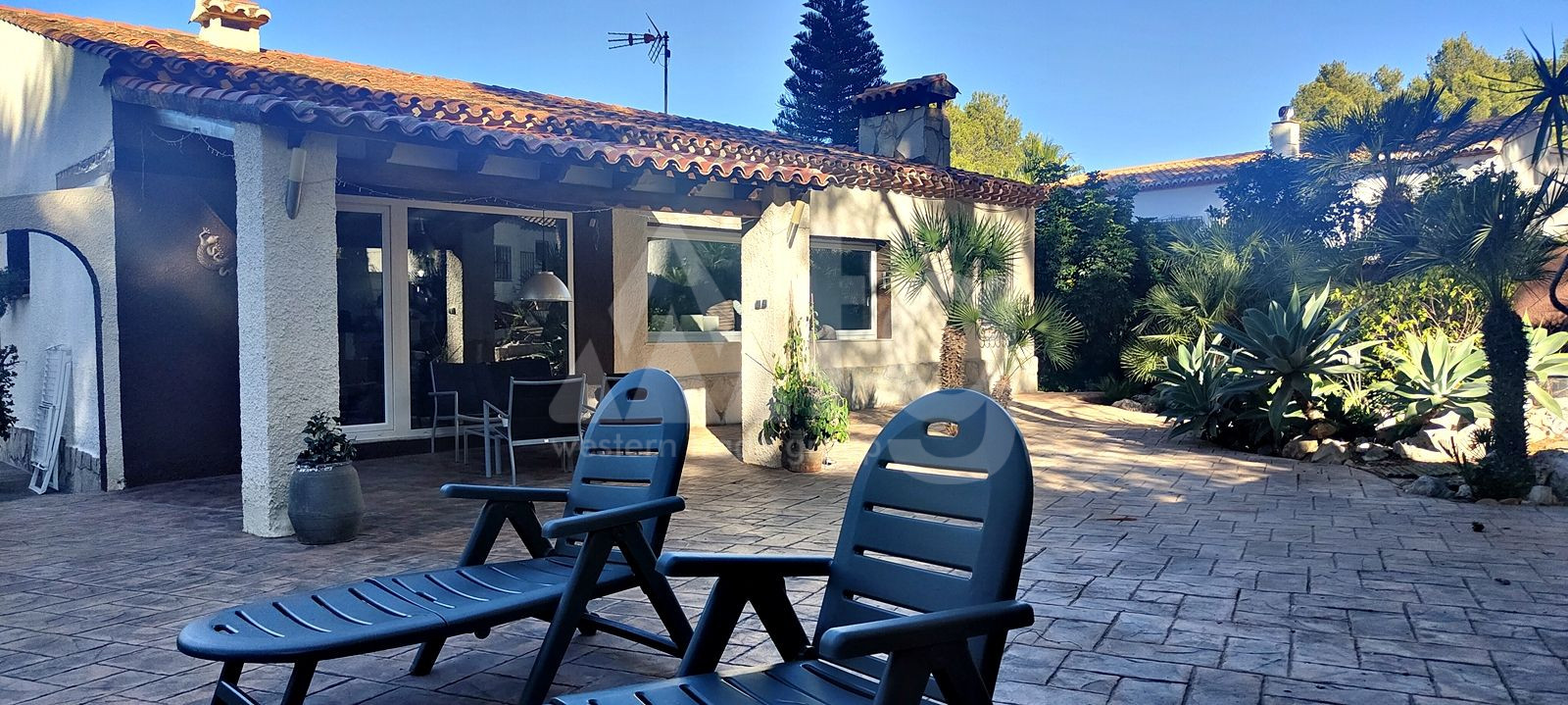 3 Schlafzimmer Villa in Denia - EGH56448 - 2