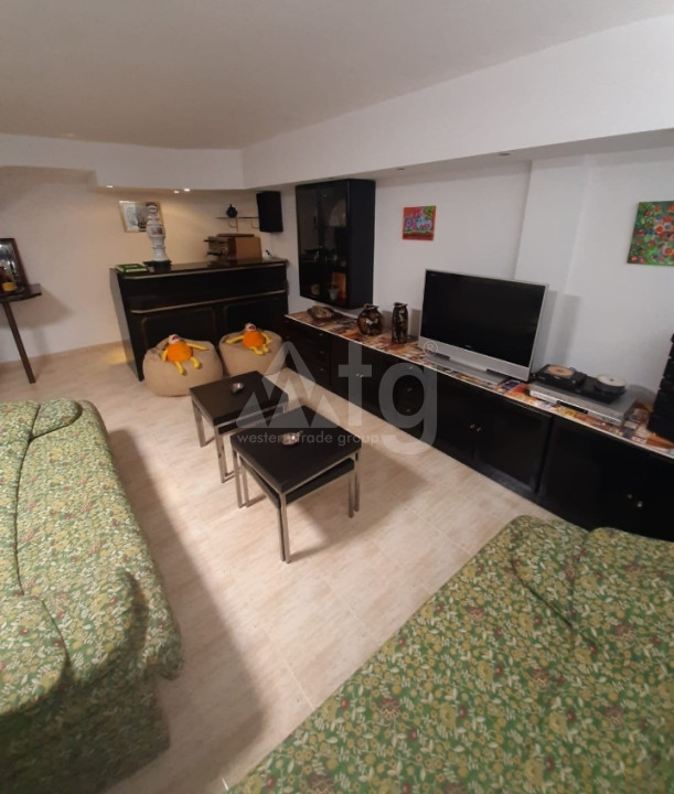 3 Schlafzimmer Villa in Torrevieja - TT50380 - 2