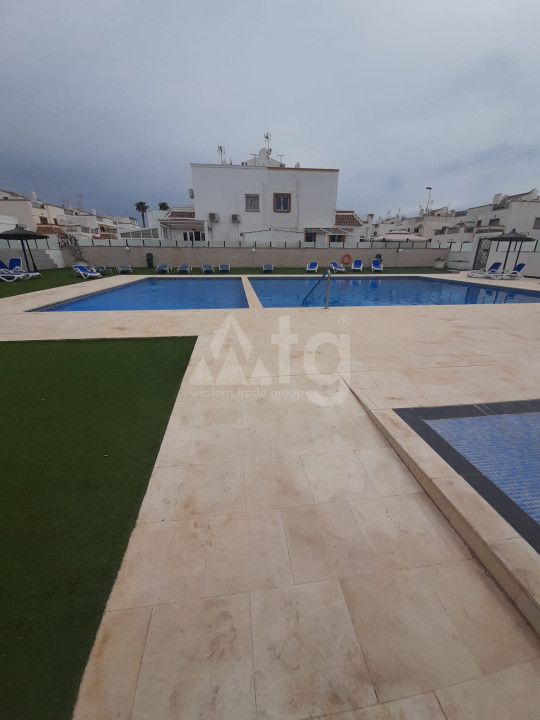 3 Schlafzimmer Villa in Torrevieja - TT53822 - 17