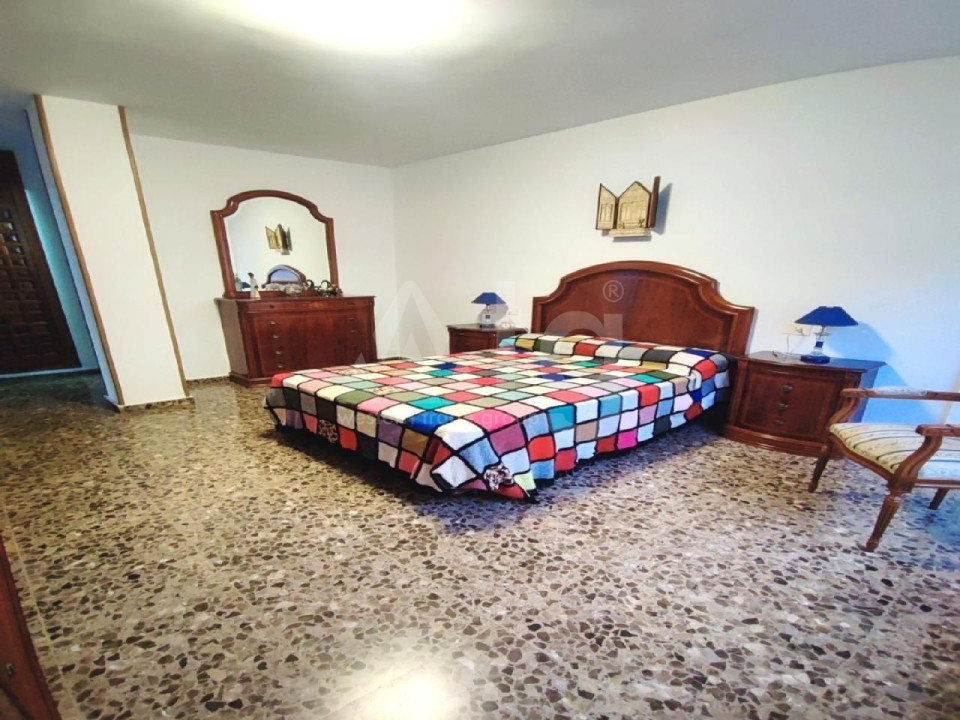 4 bedroom Apartment in Denia - SHL50409 - 7