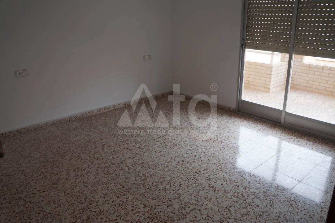 4 bedroom Apartment in Guardamar del Segura - JLM49973 - 6