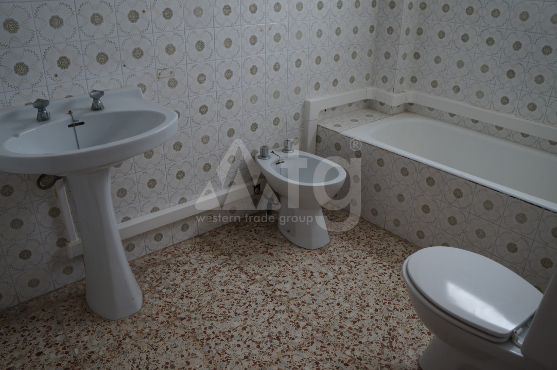 4 bedroom Apartment in Guardamar del Segura - JLM49973 - 10