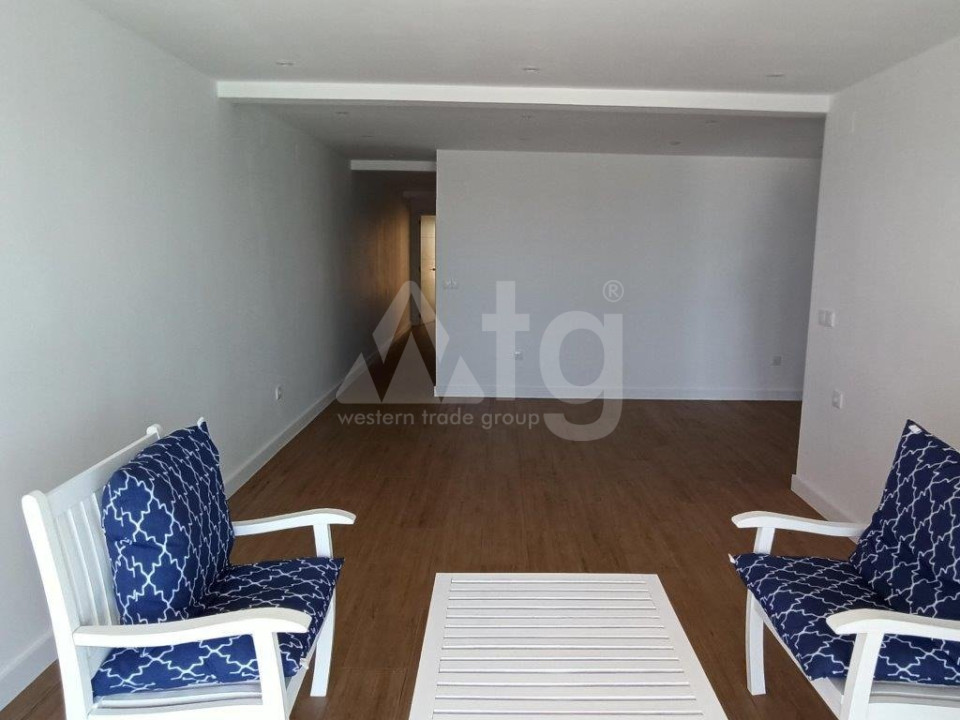 4 bedroom Apartment in Torrevieja - SHL32766 - 2