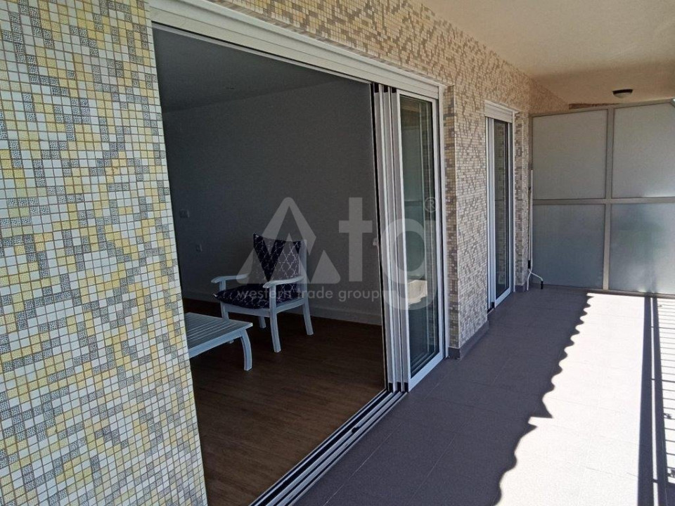 4 bedroom Apartment in Torrevieja - SHL32766 - 15