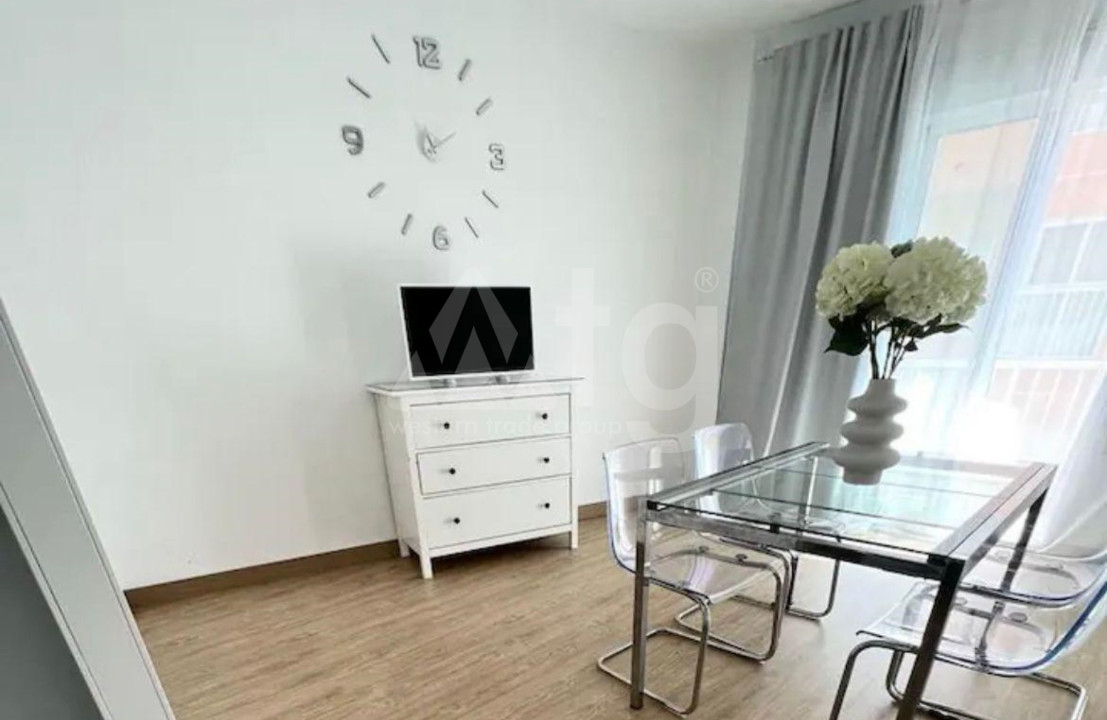 4 bedroom Apartment in Torrevieja - SHL57765 - 1