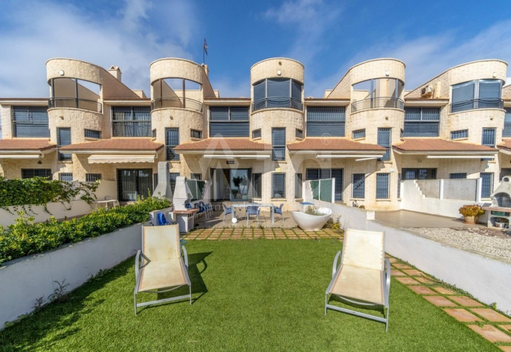 4 bedroom Townhouse in Cabo Roig - URE30450 - 2