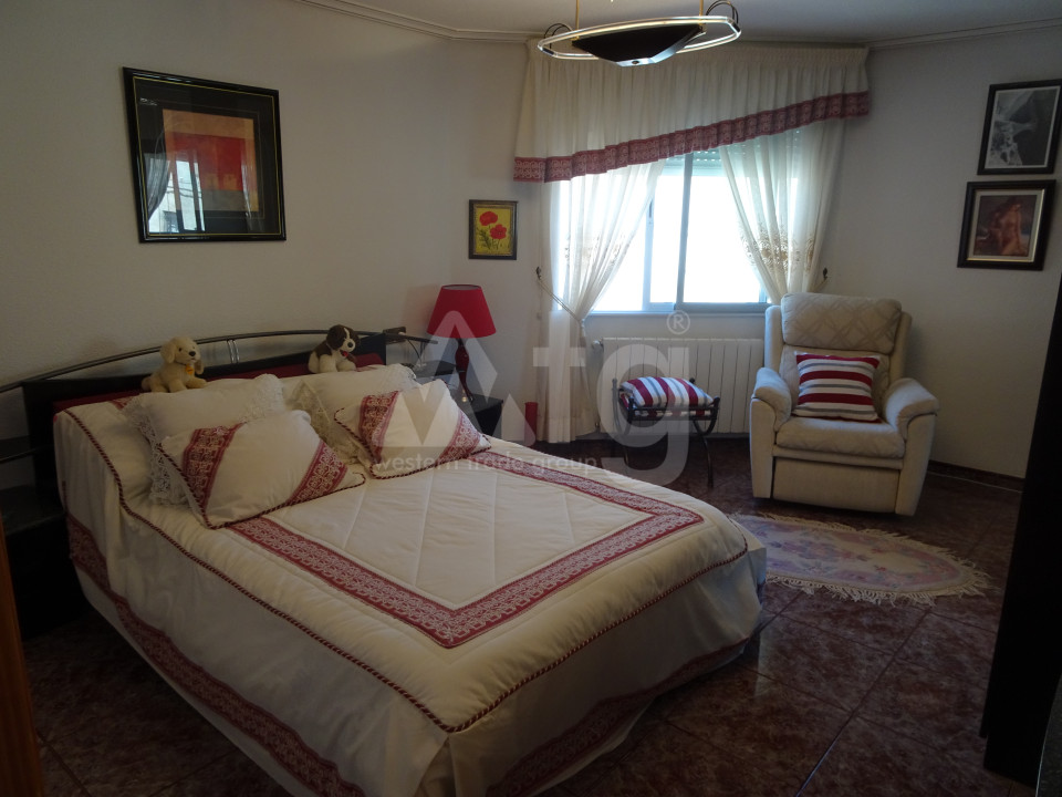 4 bedroom Townhouse in Hondón de las Nieves - VRE29808 - 7