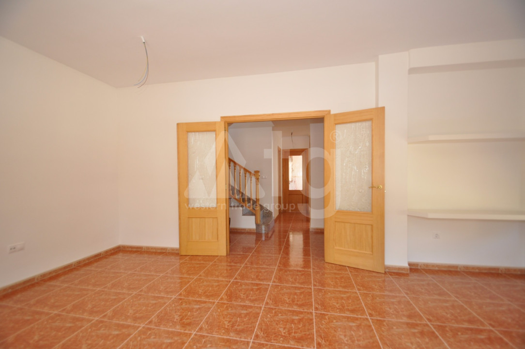 4 bedroom Townhouse in Pinoso - SIP56093 - 2