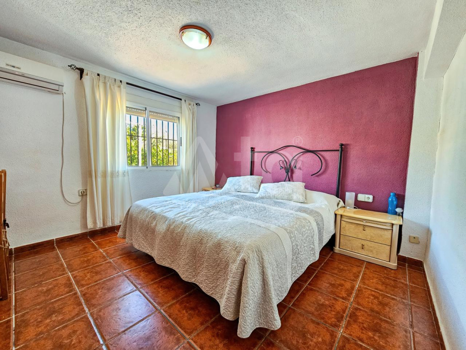 4 bedroom Villa in Busot - CBH57515 - 10