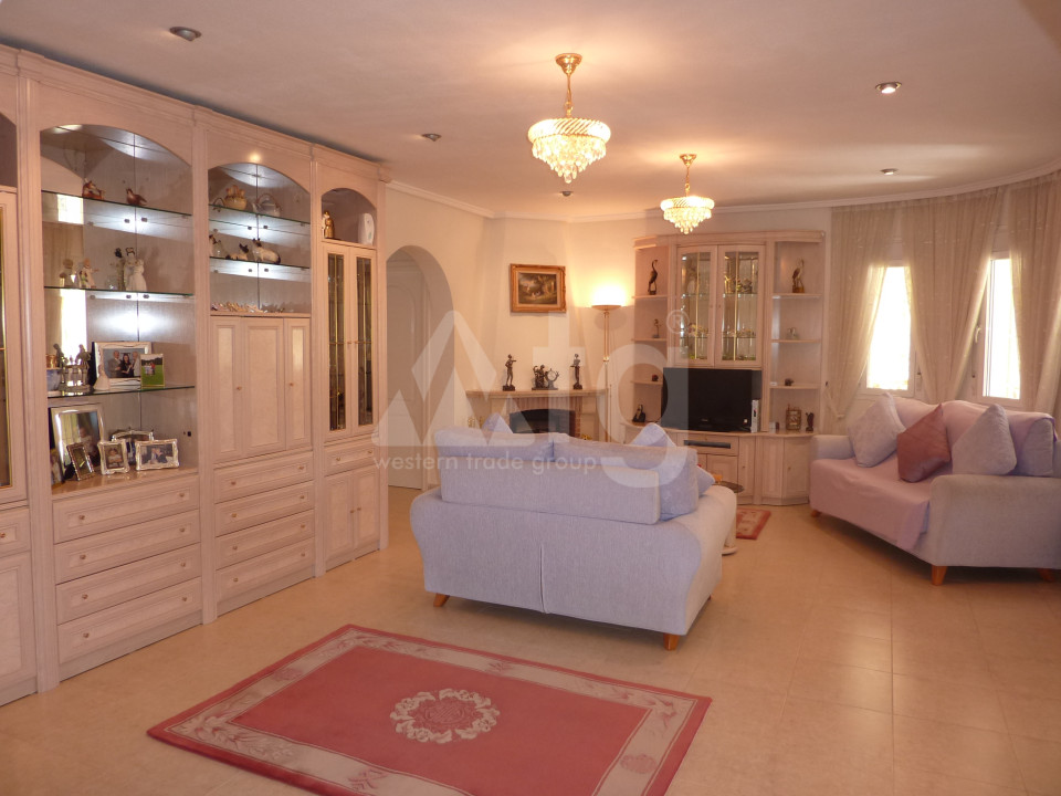 4 bedroom Villa in Ciudad Quesada - VRE29789 - 3