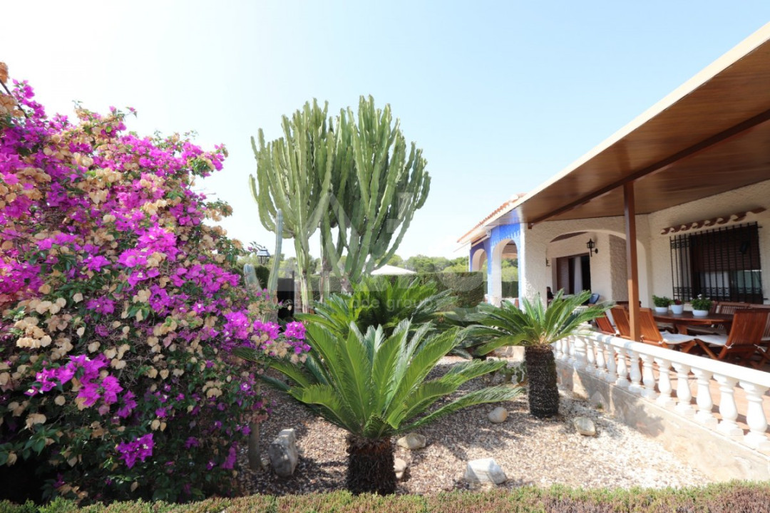 4 bedroom Villa in Dehesa de Campoamor - URE30447 - 21
