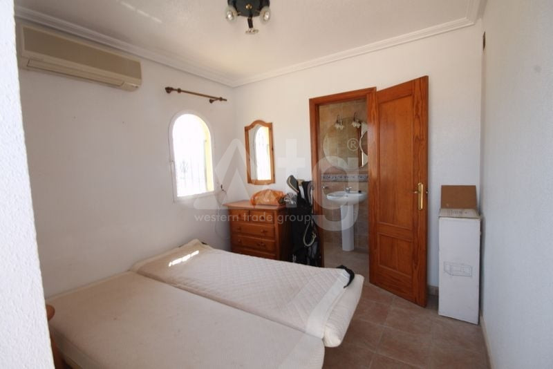 4 bedroom Villa in La Zenia - FU36771 - 20