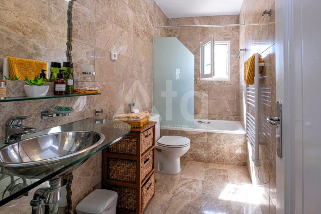 4 bedroom Villa in Las Ramblas - CAA45259 - 19