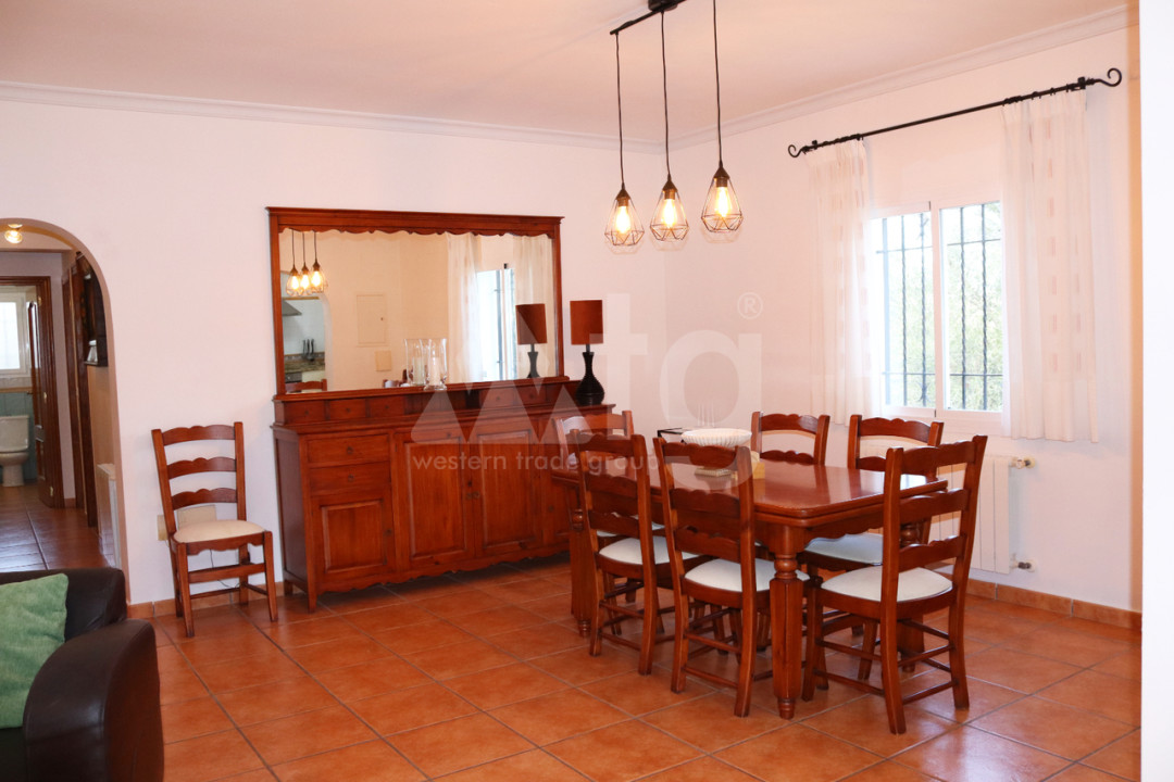 4 bedroom Villa in Orba - TPT58696 - 9