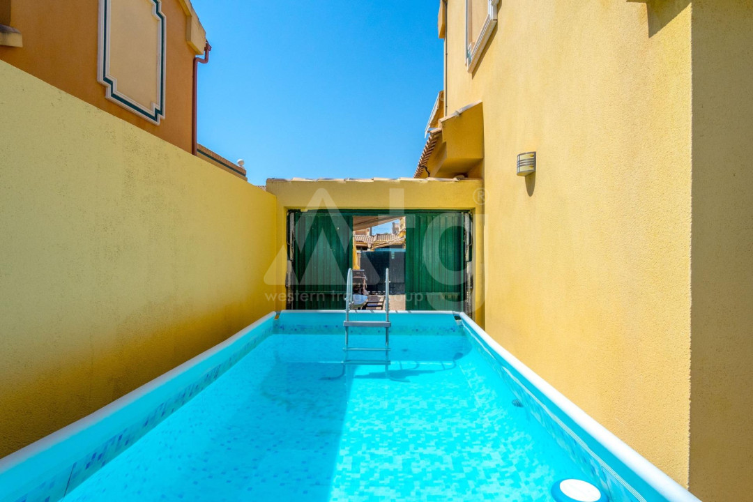 4 bedroom Villa in Orihuela Costa - URE60898 - 22